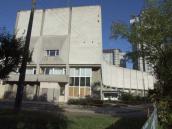 Головний корпус. Вигляд із заходу