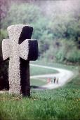 1986 р. Хрест біля церкви